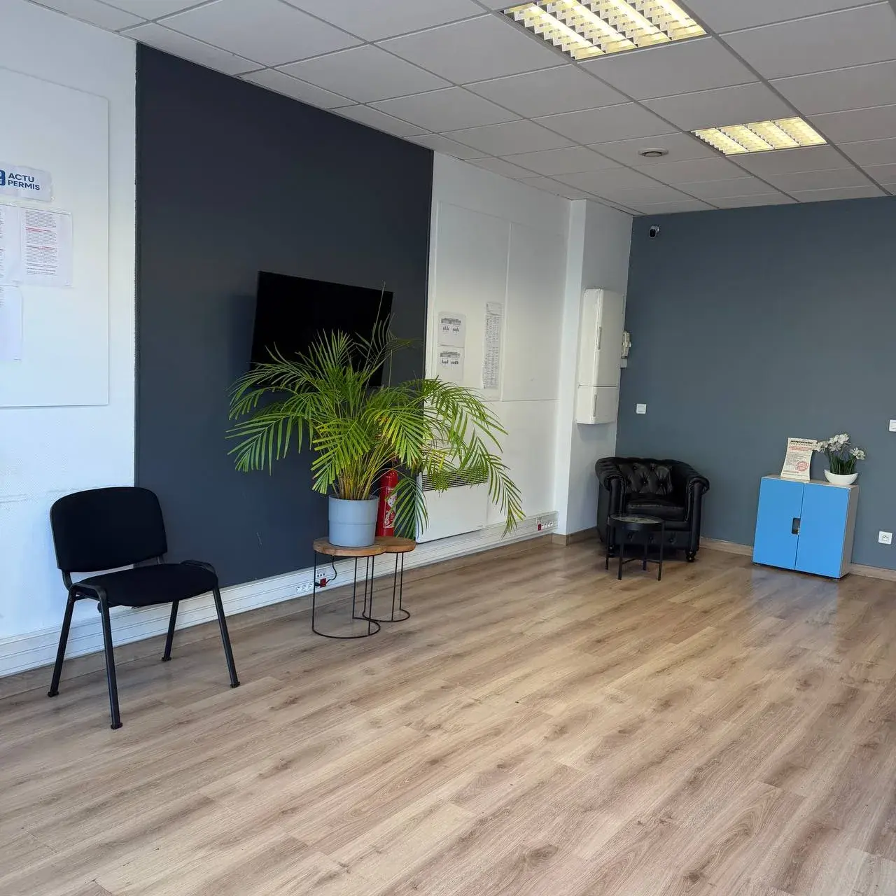 Salle d'attente de l'agence Permis Pas Cher Roubaix